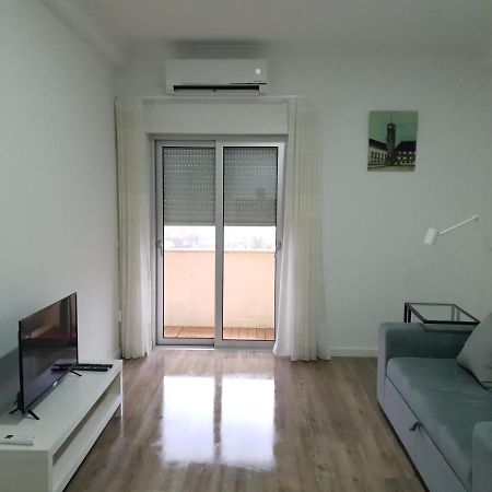 Coimbra'S Black & White 외부 사진